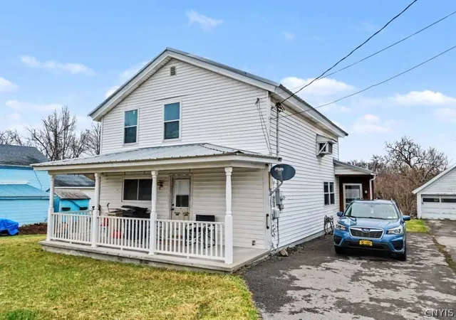 Homes for sale in German Flatts, NY | 549 State Rt 5S, German Flatts, NY 13407 | MLS# S1671101