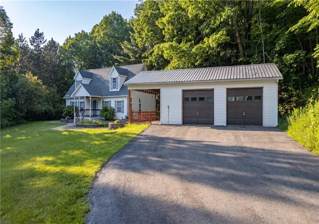 5th image of 533 Glimmerglen Rd, Otsego, NY 13326 | MLS# R1670321