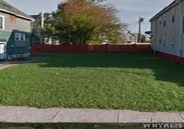 Homes for sale in Buffalo, NY | 436 Woodlawn Ave, Buffalo, NY 14208 | MLS# B1670334