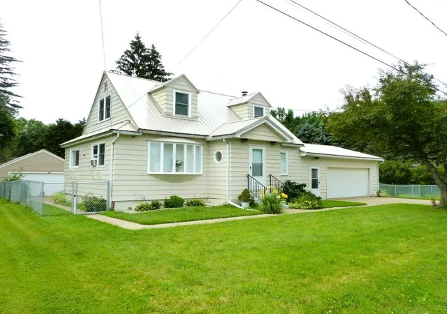 Homes for sale in Foster Town, PA | 9 N 3rd St, Foster Town, PA 16701 | MLS# R1671130
