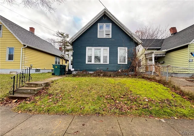 Homes for sale in Rochester, NY | 377 Alphonse St, Rochester, NY 14621 | MLS# S1670286