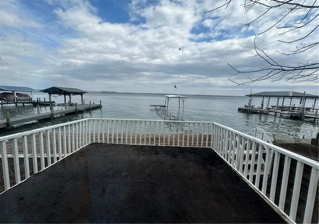 Homes for sale in Geneva Town, NY | 4805 Henson Dr, Geneva Town, NY 14456 | MLS# R1671455