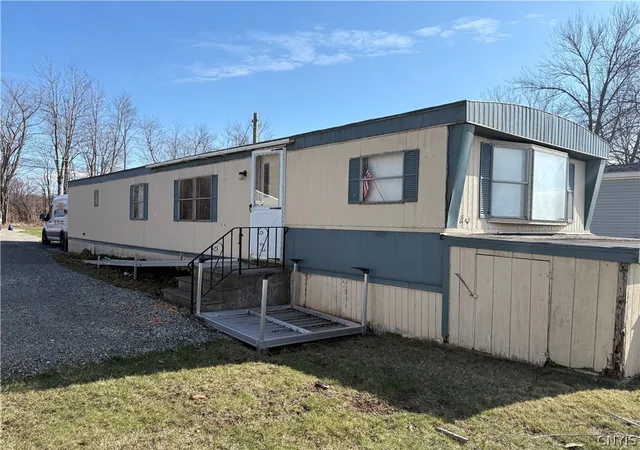 Homes for sale in Scriba, NY | 160 Joe Fultz Blvd, Scriba, NY 13126 | MLS# S1671625