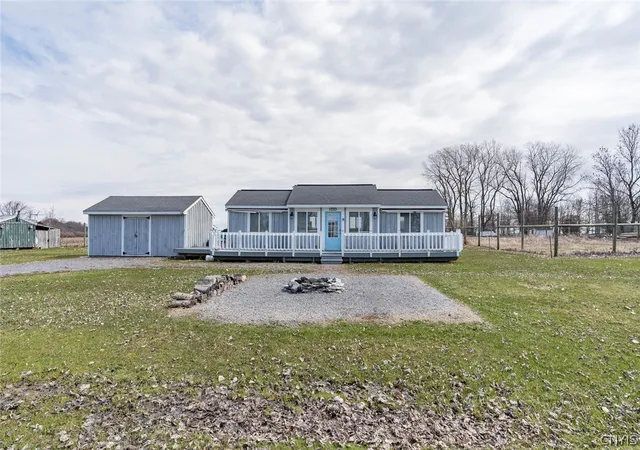 Homes for sale in Lyme, NY | 27180 Montonna Shores Rd N, Lyme, NY 13693 | MLS# S1671681
