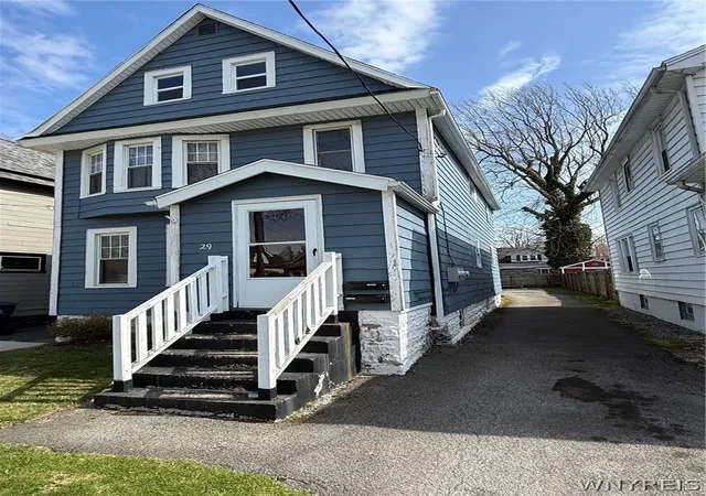 2nd image of 29 Melrose St, Buffalo, NY 14220 | MLS# B1671698