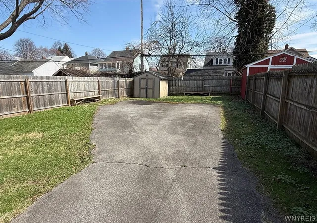 Listing Photo 5 - Condo for sale in building located at 29 Melrose St, Buffalo, NY 11206