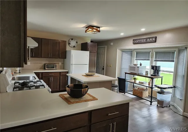 Homes for sale in Hamburg, NY | 30 Foster Ridge Dr, Hamburg, NY 14075 | MLS# B1671334