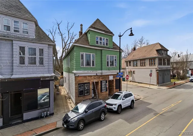 3rd image of 2041 Genesee St, Buffalo, NY 14211 | MLS# B1671763
