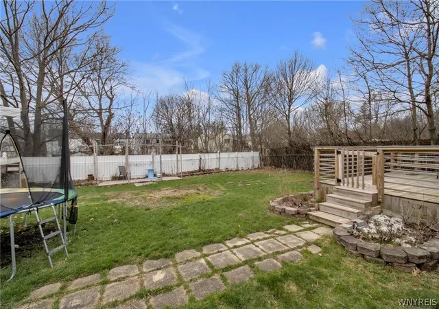 Homes for sale in Evans, NY | 1322 Independence Dr, Evans, NY 14047 | MLS# B1671668