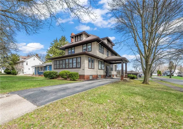 Homes for sale in Rochester, NY | 2162 Culver Rd, Rochester, NY 14609 | MLS# R1671742