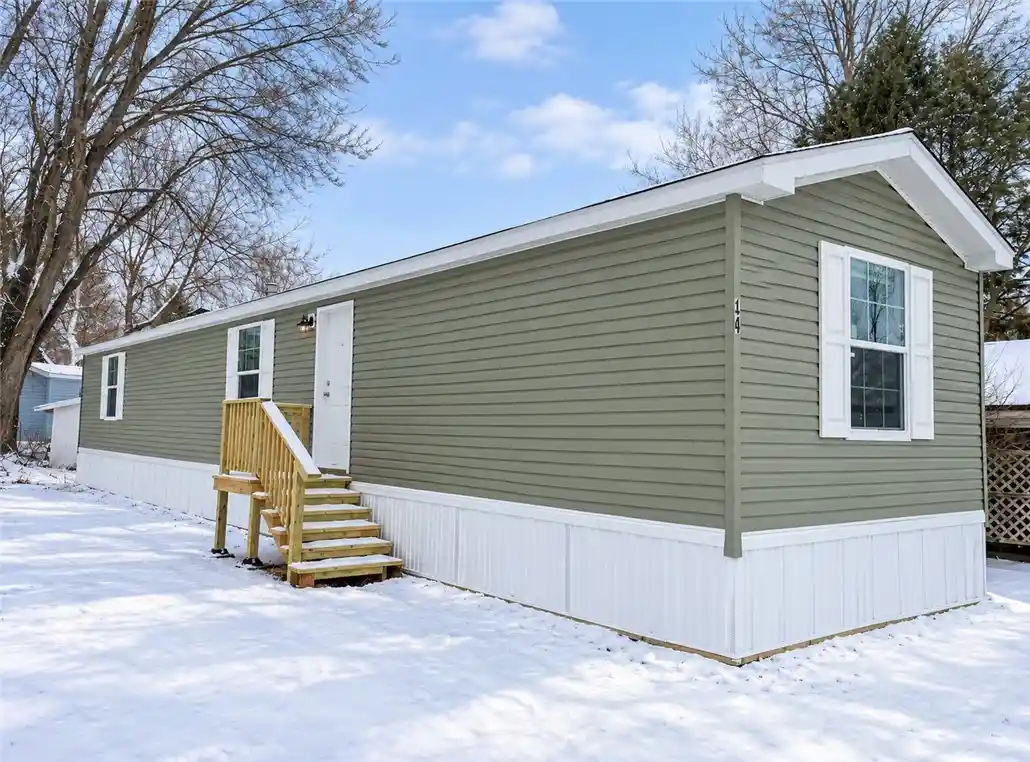 Photo 1 of Manufactured home for sale at 46 Brookside Ests Dr, Jamestown, NY 14701 | MLS# R1671871 | Listing updated on 2026-10-19
