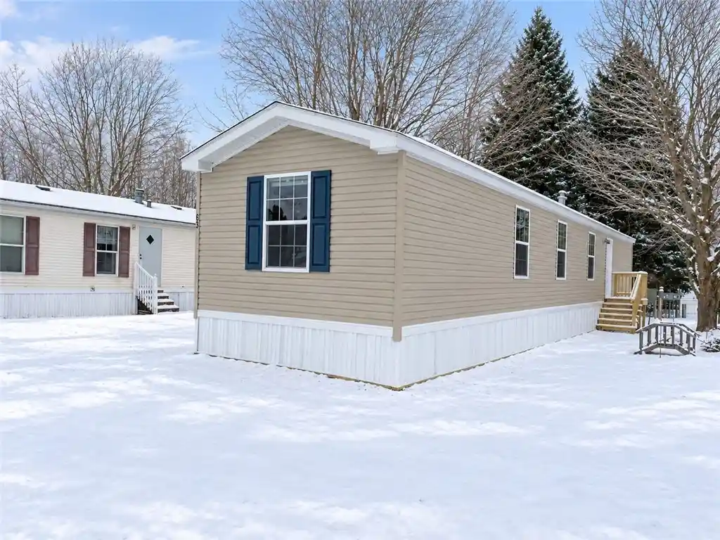 Photo 1 of Manufactured home for sale at 63 Brookside Ests Dr, Jamestown, NY 14701 | MLS# R1671877 | Listing updated on 2026-10-19