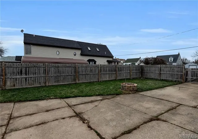 5th image of 110 Hedley St, Buffalo, NY 14206 | MLS# B1671604
