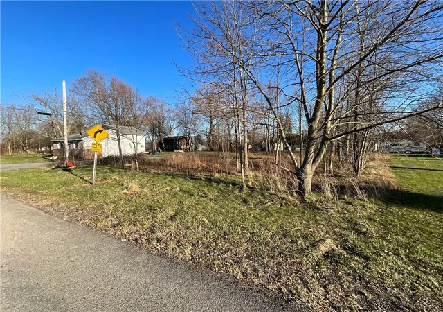 3rd image of 3244 W Lake Rd, Wilson, NY 14172 | MLS# R1671381