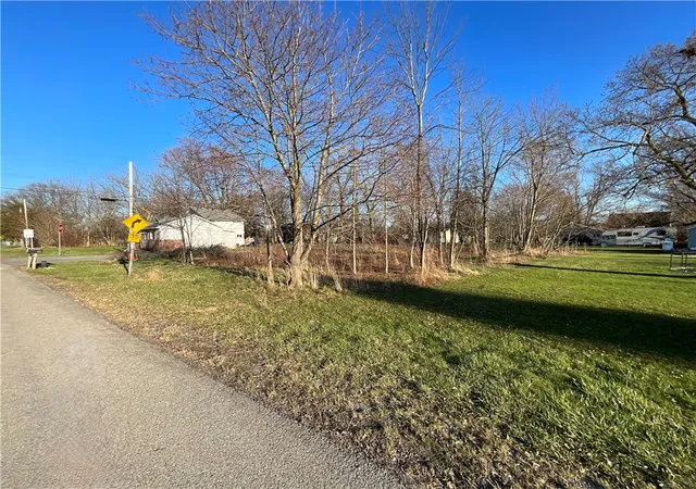 4th image of 3244 W Lake Rd, Wilson, NY 14172 | MLS# R1671381