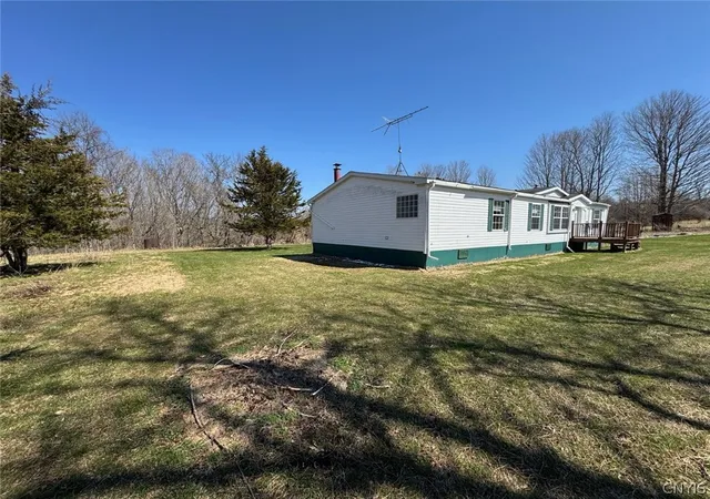 Homes for sale in Henderson, NY | 11141 Ayles Rd, Henderson, NY 13605 | MLS# S1671925