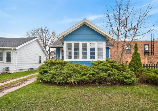 Homes for sale in Rochester, NY | 416 Roycroft Dr, Rochester, NY 14621 | MLS# R1671959