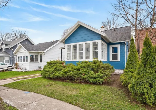 Homes for sale in Rochester, NY | 416 Roycroft Dr, Rochester, NY 14621 | MLS# R1671959