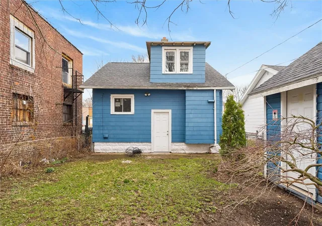 Homes for sale in Rochester, NY | 416 Roycroft Dr, Rochester, NY 14621 | MLS# R1671959