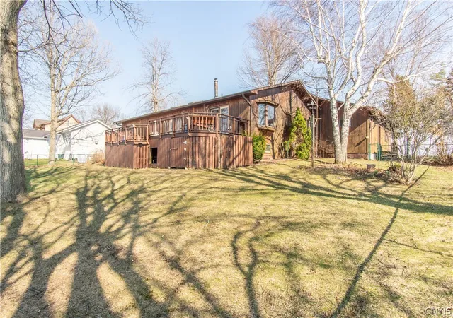 Homes for sale in Hounsfield, NY | 20949 Storrs Rd, Hounsfield, NY 13685 | MLS# S1671525