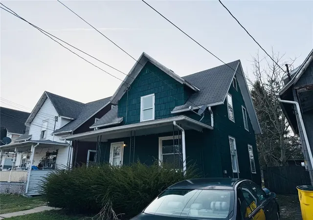 Photo 2 of Single family home for sale at 217 La France St, Elmira, NY 14904 | MLS# R1672025 | Listing updated on 2026-08-03