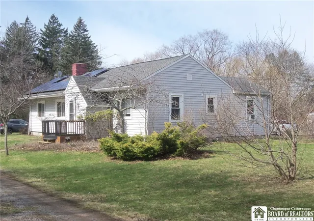 1st image of 330 Chestnut St, Pomfret, NY 14063 | MLS# R1672044