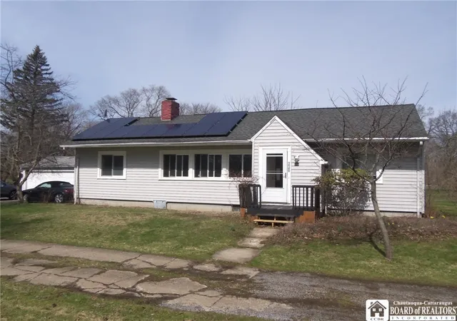 2nd image of 330 Chestnut St, Pomfret, NY 14063 | MLS# R1672044