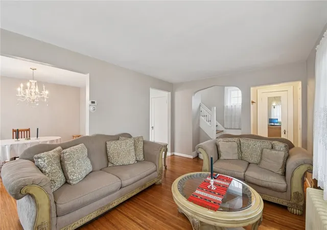 5th image of 121 Brooklawn Dr, Brighton, NY 14618 | MLS# R1671492