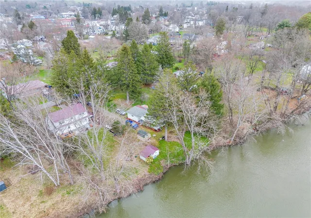 4th image of 6 River St, Unadilla, NY 13849 | MLS# R1672220