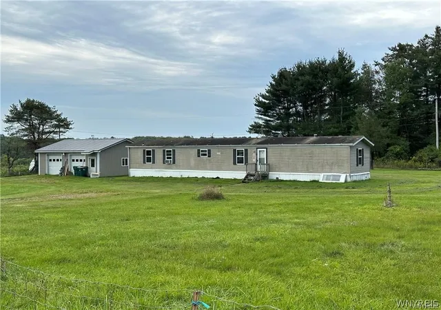 Homes for sale in Pike, NY | 5516 Babbit Dr, Pike, NY 14536 | MLS# B1672265