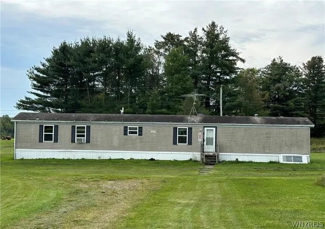 Homes for sale in Pike, NY | 5516 Babbit Dr, Pike, NY 14536 | MLS# B1672265