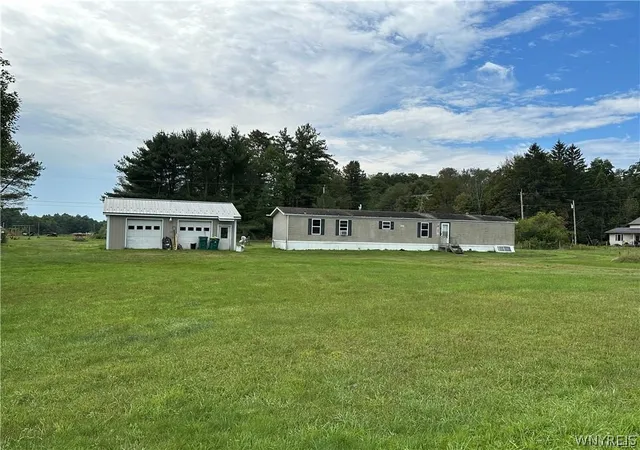 Homes for sale in Pike, NY | 5516 Babbit Dr, Pike, NY 14536 | MLS# B1672265
