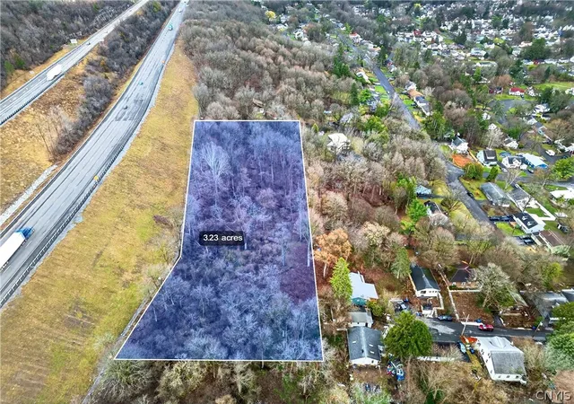 1st image of 120 Snell, Syracuse, NY 13205 | MLS# S1672193