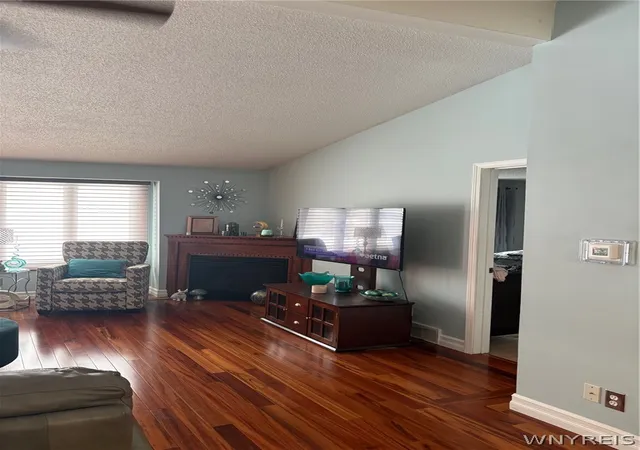 5th image of 8421 Forest Rd, Royalton, NY 14067 | MLS# B1672199