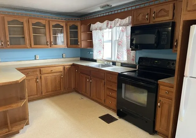 3rd image of 205 County Hwy 25A, Richfield, NY 13439 | MLS# R1671521