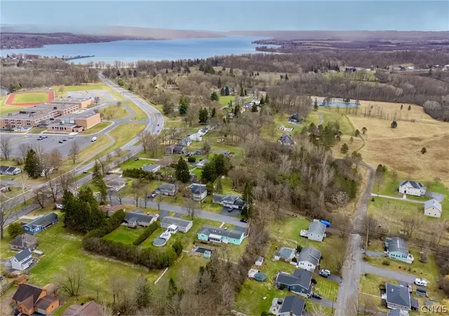 Photo 20 of Sale Pending at 11 Belle Ave, Auburn, NY 13021 | MLS# S1667860 | Listing updated on 2026-04-24