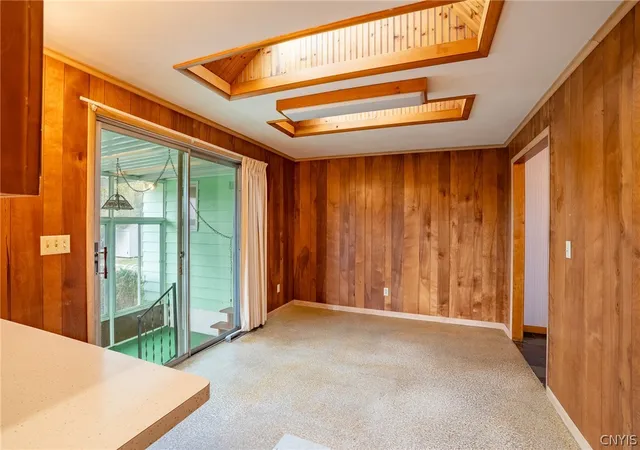 Photo 4 of Sale Pending at 11 Belle Ave, Auburn, NY 13021 | MLS# S1667860 | Listing updated on 2026-04-24