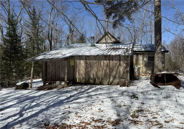 Homes for sale in Ohio, NY | 254 California Rd, Ohio, NY 13324 | MLS# S1672466