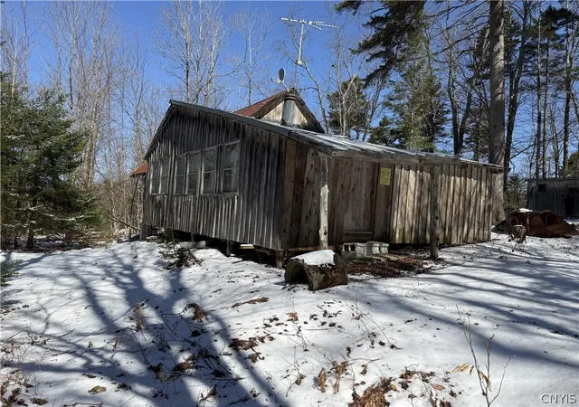 Homes for sale in Ohio, NY | 254 California Rd, Ohio, NY 13324 | MLS# S1672466