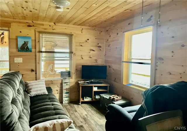 Photo 4 of Single family home for sale at 4010 County Route 6, Hammond, NY 13646 | MLS# S1672396 | Listing updated on 2026-07-27