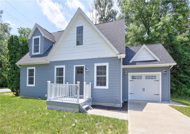 Photo 5 of Single family home for sale at 240 Plum Point Rd #1, Himrod, NY 14842 | MLS# R1671408 | Listing updated on 2026-07-27