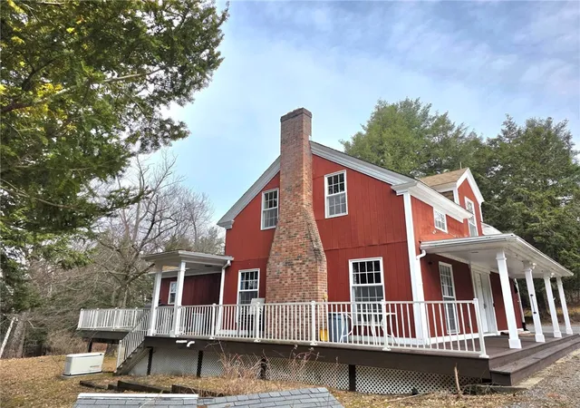 4th image of 1412 County Hwy 31, Middlefield, NY 13326 | MLS# R1672498