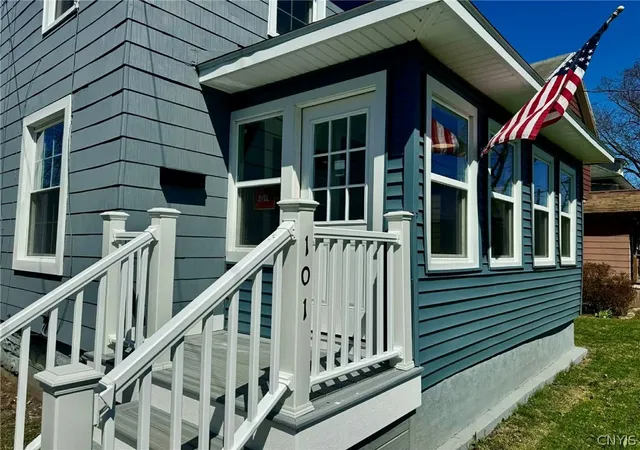 3rd image of 101 Steuben Ave, Herkimer, NY 13350 | MLS# S1670999