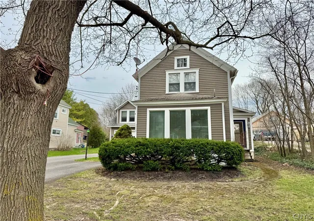 Homes for sale in De Witt, NY | 4458 Apulia Rd, De Witt, NY 13078 | MLS# S1672579