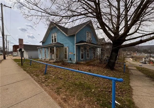 Homes for sale in Bradford City, PA | 92 High St, Bradford City, PA 16701 | MLS# R1671448