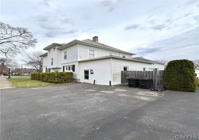 Photo 2 of Sale Pending at 174 E Genesee St, Auburn, NY 13021 | MLS# S1672681 | Listing updated on 2026-07-15
