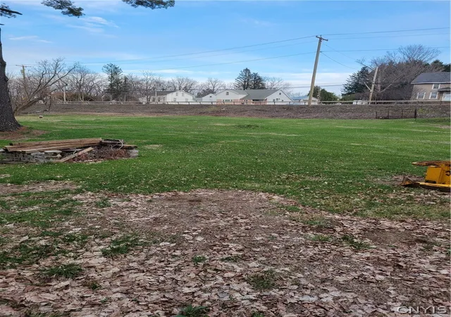 Homes for sale in Westmoreland, NY | 6837 State Route 5, Westmoreland, NY 13476 | MLS# S1672657