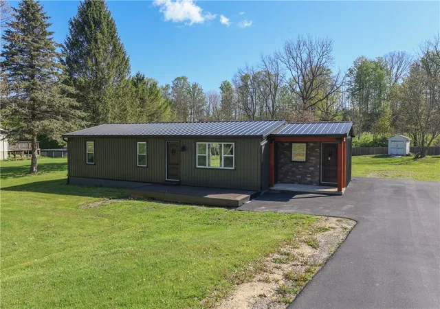 Homes for sale in Southport, NY | 21 Bird Creek Rd, Southport, NY 14871 | MLS# R1672778