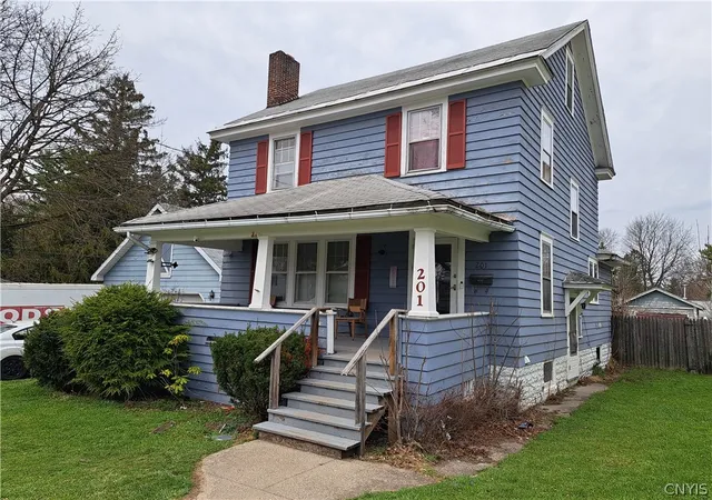 1st image of 203 E Cheltenham Rd, Syracuse, NY 13205 | MLS# S1672083