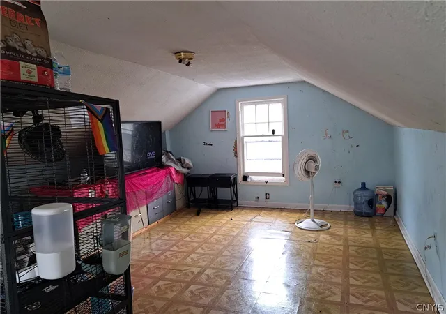 20th image of 203 E Cheltenham Rd, Syracuse, NY 13205 | MLS# S1672083